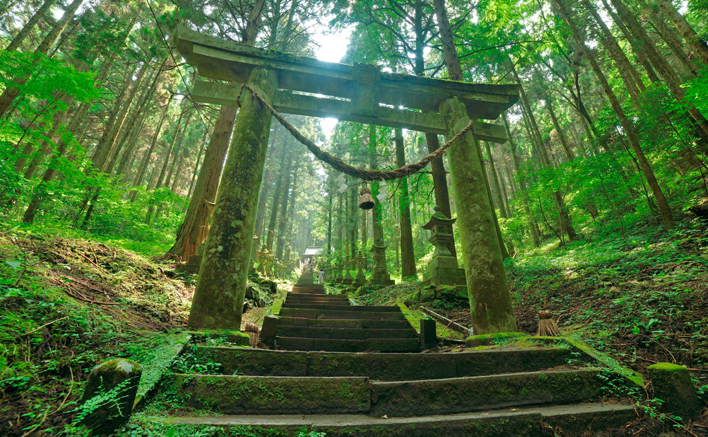 上色見熊野座神社